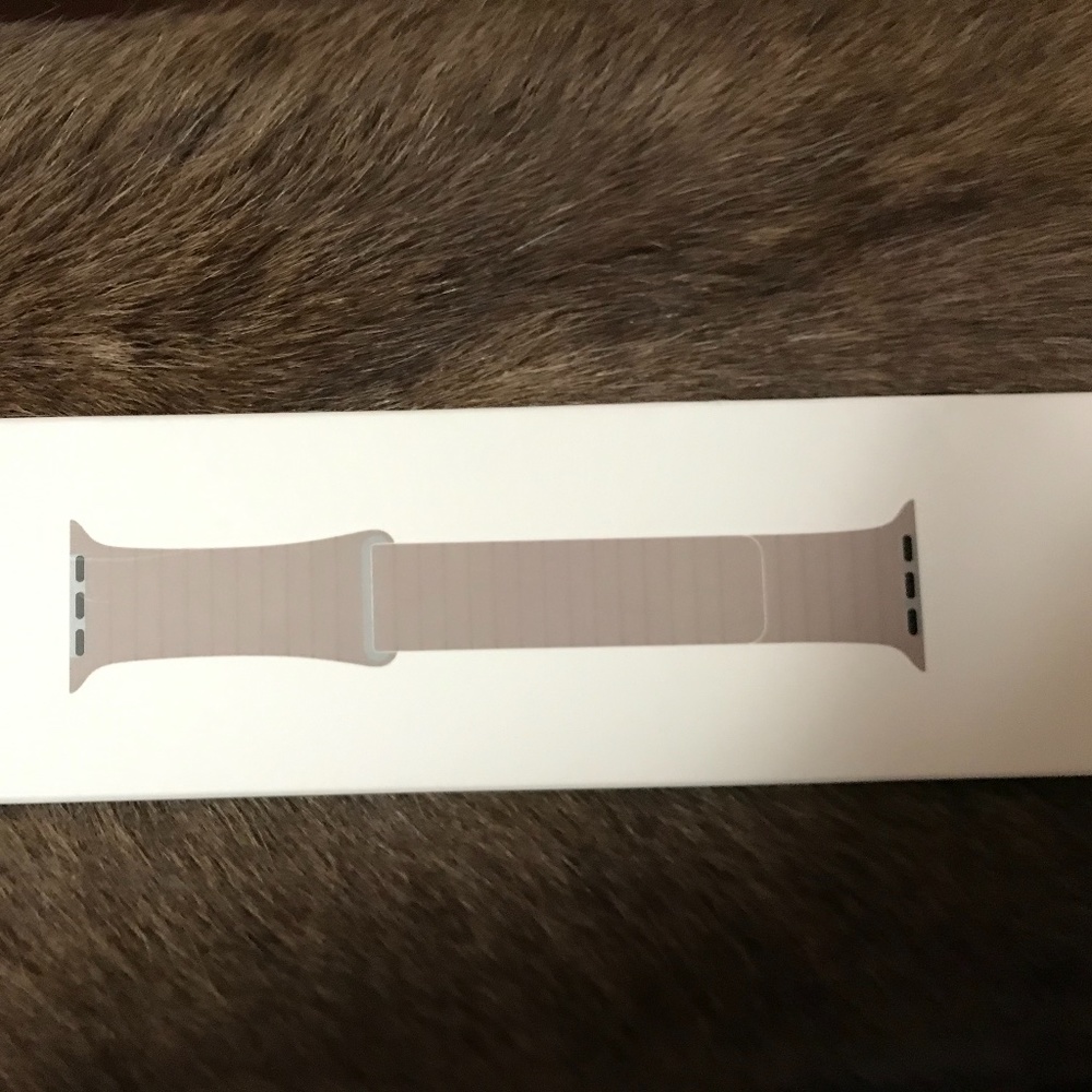 Apple I watch band, Smoke Gray Leather, 42mm, New